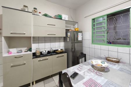Casa à venda com 74m², 2 quartos e 3 vagasCozinha