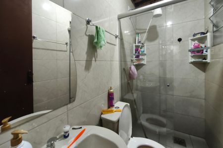 Casa à venda com 74m², 2 quartos e 3 vagasLavabo