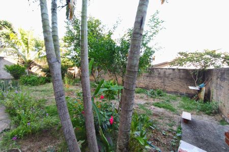 Casa à venda com 74m², 2 quartos e 3 vagasQuintal - Jardim