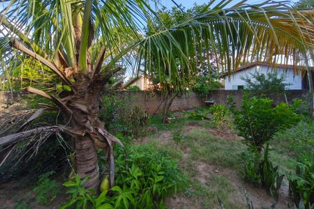 Casa à venda com 74m², 2 quartos e 3 vagasQuintal - Jardim