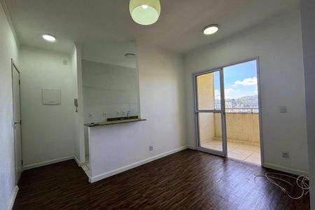 Apartamento à venda com 53m², 2 quartos e 1 vagaSala