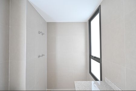 Apartamento à venda com 325m², 4 quartos e 1 vagaBanheiro da Suíte 1