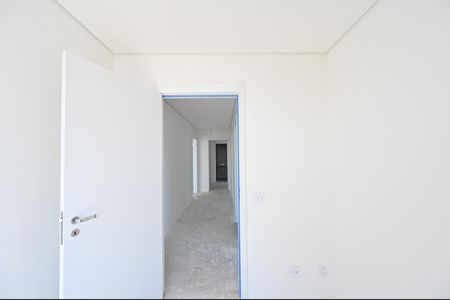 Apartamento à venda com 325m², 4 quartos e 1 vagaQuarto 2