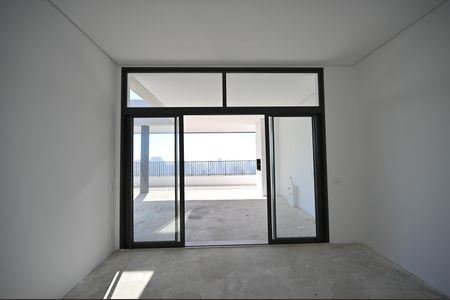 Apartamento à venda com 325m², 4 quartos e 1 vagaCobertura