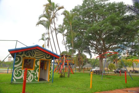 Apartamento à venda com 66m², 2 quartos e 1 vagaÁrea comum - Playground