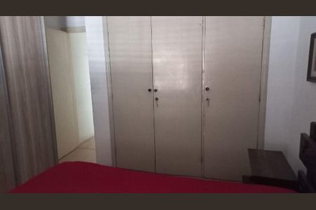 Casa à venda com 4 quartos, 212m² em Parque Jabaquara, São Paulo