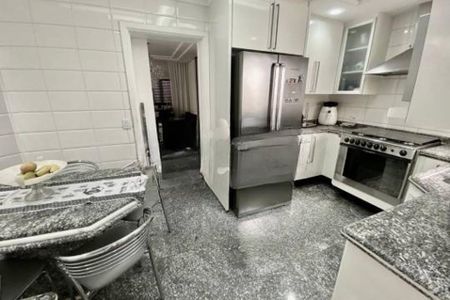 Apartamento à venda com 137m², 3 quartos e 5 vagas