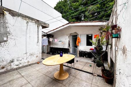 Casa para alugar com 196m², 4 quartos e sem vaga