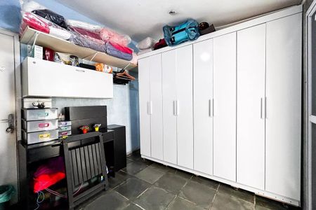Casa para alugar com 196m², 4 quartos e sem vaga