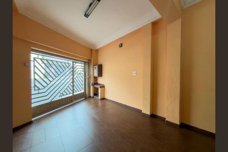 Casa à venda com 2 quartos, 180m² em Jardim da Gloria, São Paulo