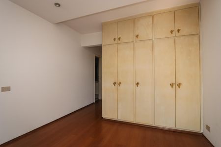 Apartamento à venda com 138m², 3 quartos e 3 vagas Apartamento à venda com 138m², 3 quartos e 3 vagasSuite 3