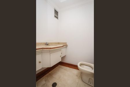 Apartamento à venda com 138m², 3 quartos e 3 vagas Apartamento à venda com 138m², 3 quartos e 3 vagasLavabo