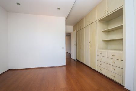 Suite de apartamento para alugar com 3 quartos, 138m² em Vila Sonia, São Paulo