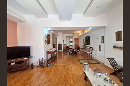 Apartamento à venda com 110m², 2 quartos e sem vaga Apartamento à venda com 110m², 2 quartos e sem vagaSala
