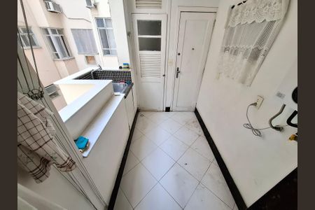 Apartamento à venda com 110m², 2 quartos e sem vaga Apartamento à venda com 110m², 2 quartos e sem vagaÁrea de serviço