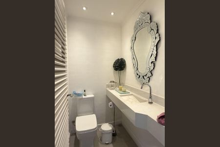 Casa à venda com 4 quartos, 252m² em Alphaville, Santana de Parnaíba