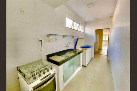 Apartamento à venda com 75m², 2 quartos e 1 vagaÁrea comum