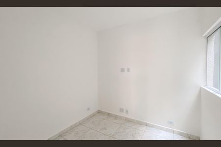 Quarto 2 de apartamento para alugar com 2 quartos, 44m² em Vila Sao Francisco, São Paulo