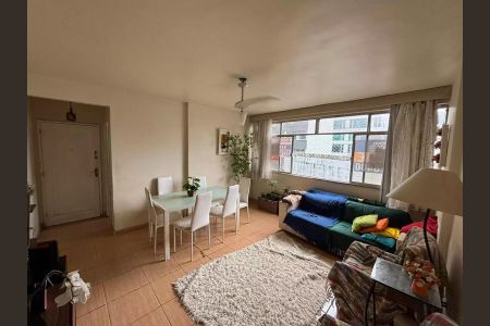 Apartamento à venda com 70m², 2 quartos e sem vaga