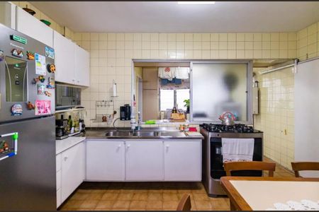 Apartamento à venda com 130m², 3 quartos e 3 vagas