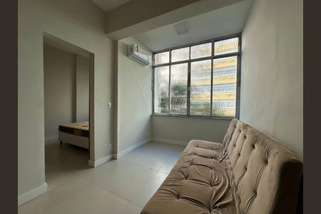 Apartamento à venda com 1 quarto, 34m² em Copacabana, Rio de Janeiro