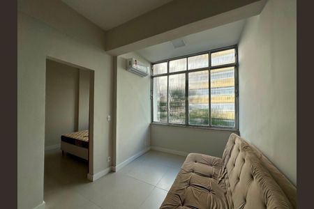 Apartamento à venda com 1 quarto, 34m² em Copacabana, Rio de Janeiro