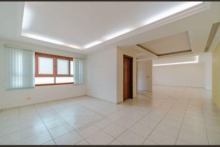 Casa à venda com 4 quartos, 540m² em Alphaville, Santana de Parnaíba