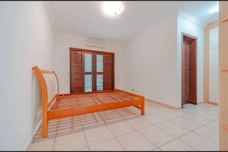 Casa à venda com 4 quartos, 540m² em Alphaville, Santana de Parnaíba