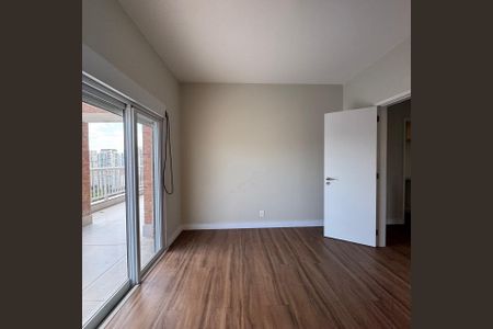 Apartamento à venda com 4 quartos, 342m² em Vila Cordeiro, São Paulo