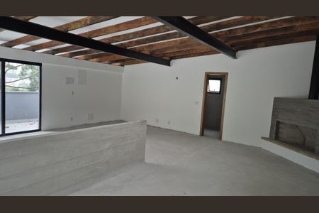 Casa à venda com 4 quartos, 430m² em Jardim Cordeiro, São Paulo