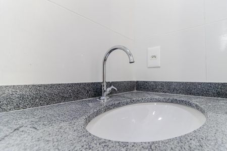 Studio para alugar com 25m², 1 quarto e sem vaga Studio para alugar com 25m², 1 quarto e sem vagaBanheiro