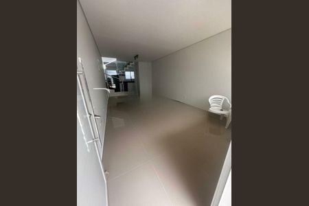Casa à venda com 3 quartos, 100m² em Jardim Juá, São Paulo
