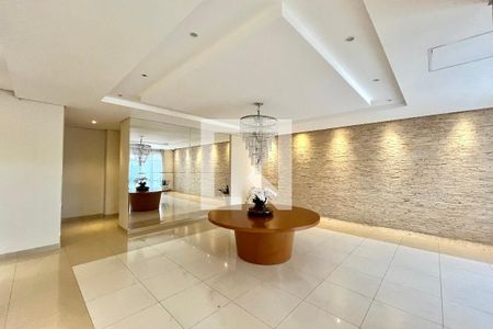 Apartamento à venda com 108m², 3 quartos e 3 vagas Apartamento à venda com 108m², 3 quartos e 3 vagasHall social