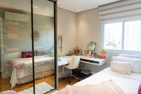 Apartamento à venda com 108m², 3 quartos e 3 vagas Apartamento à venda com 108m², 3 quartos e 3 vagasQuarto 1