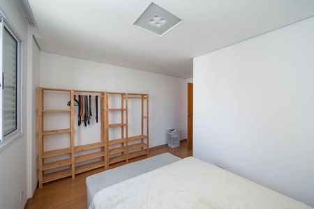 Apartamento à venda com 70m², 2 quartos e 1 vaga Apartamento à venda com 70m², 2 quartos e 1 vagaQUARTO1