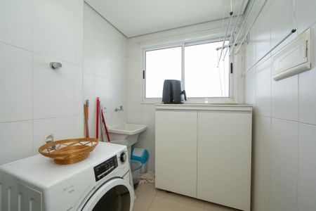 Apartamento à venda com 70m², 2 quartos e 1 vaga Apartamento à venda com 70m², 2 quartos e 1 vagaAREA DE SERVICO