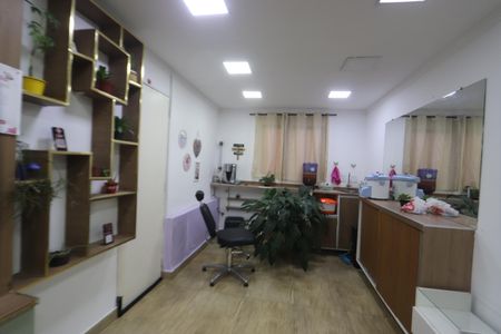 Apartamento para alugar com 55m², 2 quartos e 1 vagaÁrea comum - Esmalteria