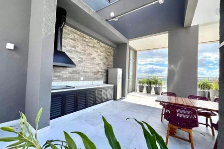 Apartamento à venda com 101m², 3 quartos e 2 vagas Apartamento à venda com 101m², 3 quartos e 2 vagasÁrea comum - Churrasqueira