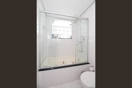 Apartamento à venda com 114m², 3 quartos e 1 vaga Apartamento à venda com 114m², 3 quartos e 1 vagaBanheiro da Suíte