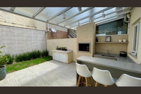 Casa para alugar com 178m², 3 quartos e 2 vagas Casa para alugar com 178m², 3 quartos e 2 vagasÁrea Comum