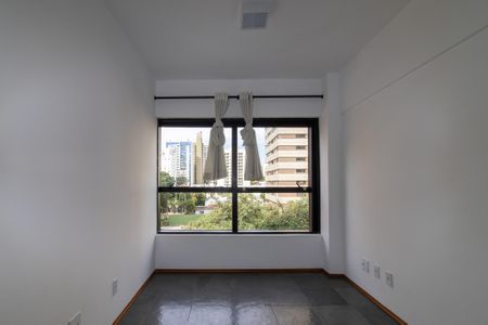 Apartamento à venda com 74m², 2 quartos e 1 vaga Apartamento à venda com 74m², 2 quartos e 1 vagaSala