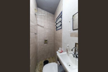 Casa à venda com 250m², 4 quartos e 3 vagas Casa à venda com 250m², 4 quartos e 3 vagasEdícula