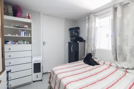 Casa à venda com 250m², 4 quartos e 3 vagas Casa à venda com 250m², 4 quartos e 3 vagasQuarto Casa 1
