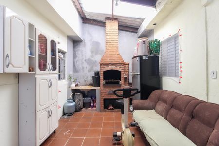 Casa à venda com 250m², 4 quartos e 3 vagas Casa à venda com 250m², 4 quartos e 3 vagasChurrasqueira - Área de Serviço