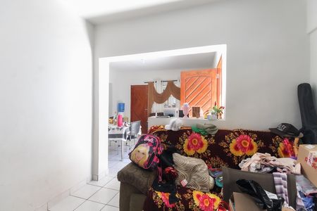 Casa à venda com 250m², 4 quartos e 3 vagas Casa à venda com 250m², 4 quartos e 3 vagasSala Casa 2