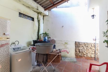 Casa à venda com 250m², 4 quartos e 3 vagas Casa à venda com 250m², 4 quartos e 3 vagasChurrasqueira - Área de Serviço