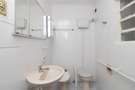 Casa para alugar com 378m², 2 quartos e 1 vagaBanheiro