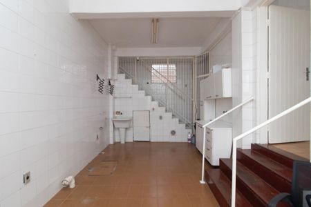 Casa para alugar com 378m², 2 quartos e 1 vagaCozinha e Área de Serviço