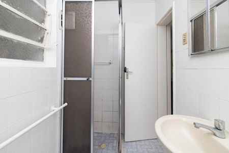 Casa para alugar com 378m², 2 quartos e 1 vagaBanheiro