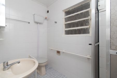 Casa para alugar com 378m², 2 quartos e 1 vagaBanheiro